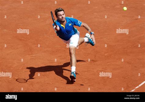 Paris Paris 5th June 2017 Stan Wawrinka Of Switzerland Returns The