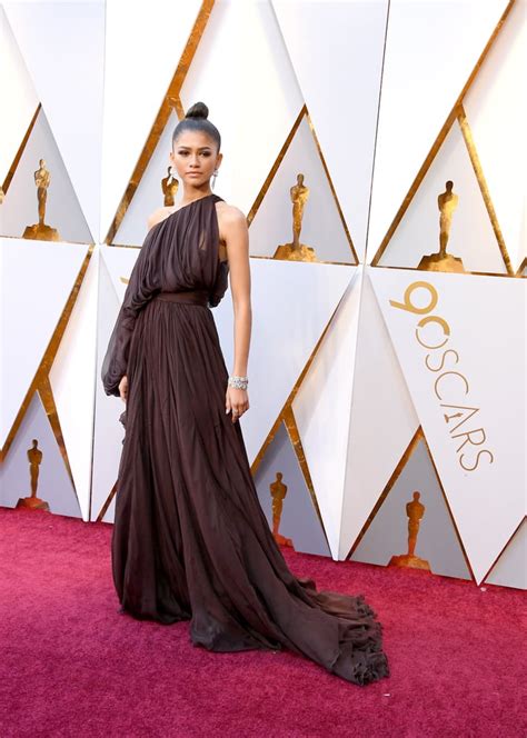 Zendaya Giambattista Valli Dress At The Oscars 2018 Popsugar Fashion