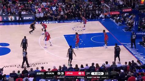 Mikal Bridges with a dunk vs the Philadelphia 76ers - Yahoo Sports