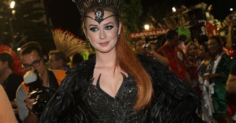 Marina Ruy Barbosa Estreia No Carnaval Fantasia Comportada Sou