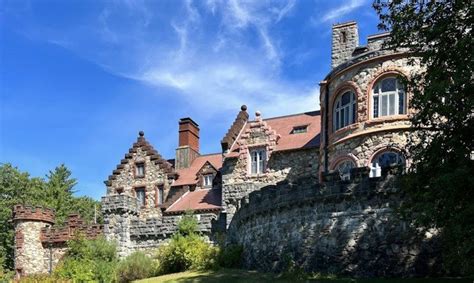 The Stunning Building In New Hampshire That Looks Just Like Hogwarts