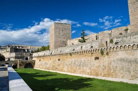 Swabian Castle (Castello Svevo), Bari | Tickets & Tours - 2024