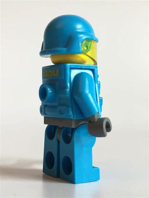 Lego Minifigure Pictures Lego Space Alien Defense Unit Adu Minifigure