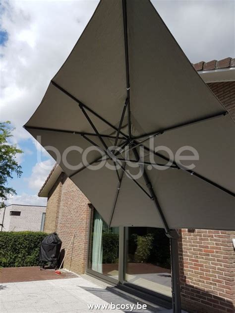 Jardinico KINGSTON 300x400 Rechthoekige Vrijhangende Parasol 3x4 Mast