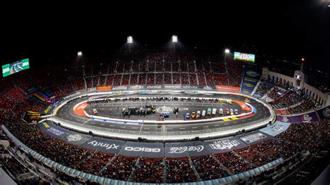 Has the NASCAR Clash at the Coliseum gone stale? Where should it go?