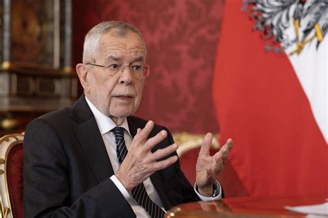 Bundespräsident Alexander Van der Bellen feiert seinen 80 Geburtstag