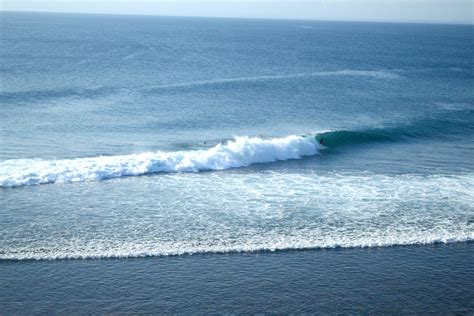 Uluwatu Bali | Bali lombok, Surfing, Bali