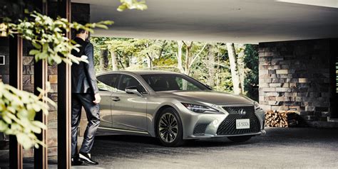 LS 500h | Lexus