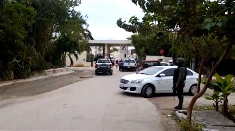 Cancun shooting: Drug violence sparks chaos at popular tourist resort in Mexico | CNN