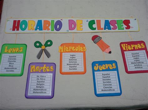 Horario De Clases En Fomi Decoración Aula De Preescolar Horario De Clases Salones De Preescolar