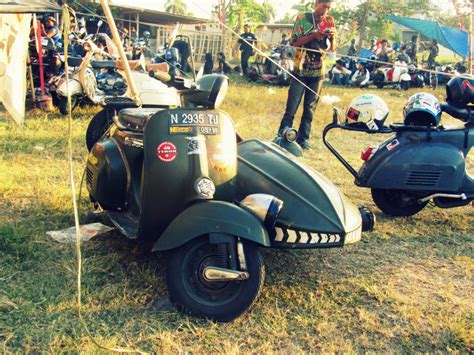 Vespa Club Indonesia – фрики, арак, новые дреды и арт-байки | Balisha ...