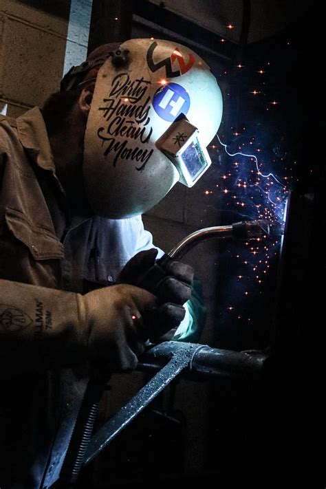 American Welding Society D1 10