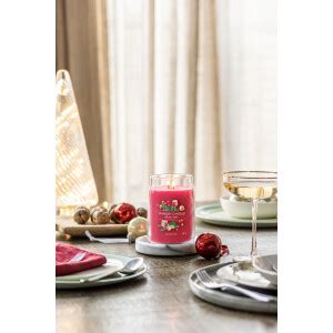 Yankee Candle Holiday Cheer Signature Glas 567g 34 90