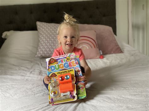Review Fun To Learn With Hey Duggee Magazine My Tunbridge Wells
