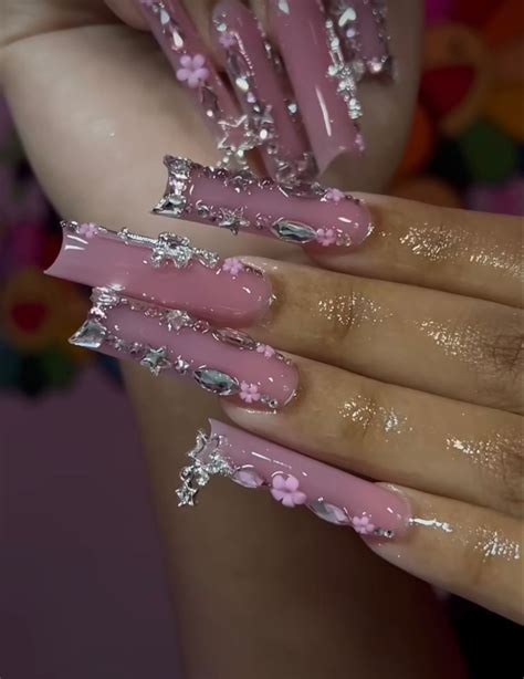 Pin By Giselle Strong On Nail Ideas In Acrylic Nails Long