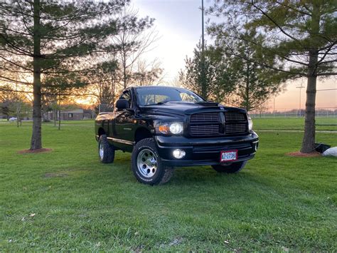 View Build 3 Inch Lifted 2004 Dodge Ram 1500 2wd Rough Country