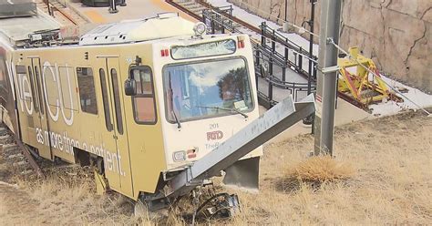 RTD investigates light rail train derailment in Golden - CBS Colorado