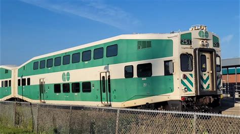 Old Cab Car Go With Pulling Into Departing Bronte