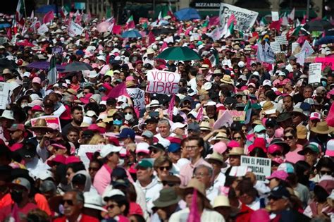 La Jornada Marcha Por La Democracia Convertida En Mitin En El Z Calo