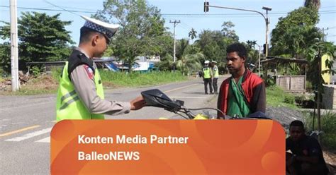 Ditlantas Polda Papua Barat Jaring Kendaraan Yang Tak Lengkapi Surat