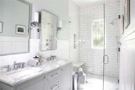 40 Dramatic Before And After Bathroom Renovations And Remodels HGTV