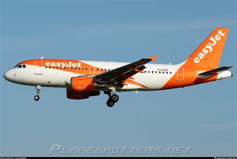 G EZAV easyJet Airbus A319 111 Photo by Samuel Rößler ID 1484430