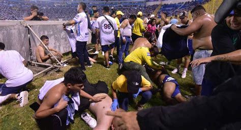 Tragedia En El Salvador Deja 12 Muertos Tras Estampida En Estadio