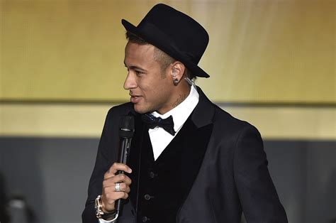 Neymar Sobre A Bola De Ouro 2015 Esperava Ser O Segundo Colocado Esportes Jornal Vs