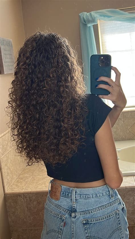 Super Curly Hair Natural Curly Hair Cuts Dyed Curly Hair Curly Hair