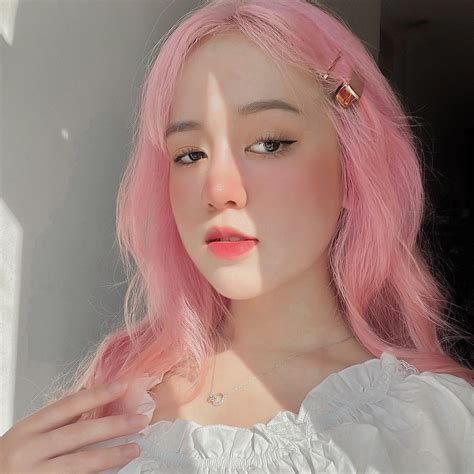 Hot girl xứ Huế cao 1m58 chia sẻ bí quyết chọn đồ chụp ảnh cho bạn nữ Báo Dân trí