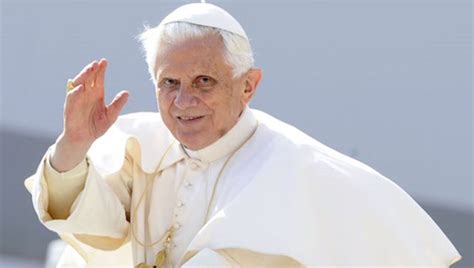 Benedetto XVI, un pontificato da riscoprire. Un cammino verso ciò che è ...