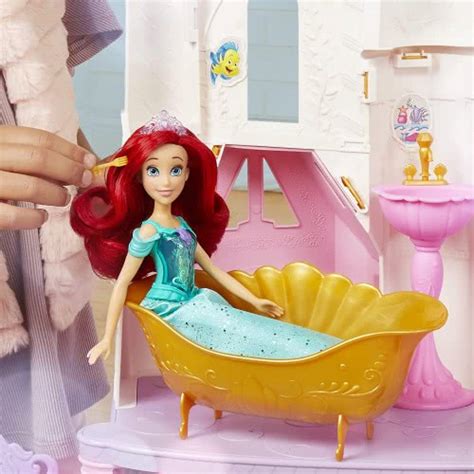 Hasbro Disney Princess Ultimate Celebration Castle Doll House With