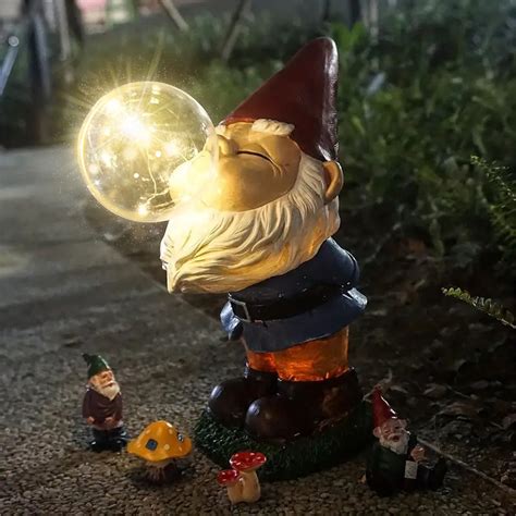 PATLOLLAV Christmas Garden Gnomes Solar Lights Decor,Statues Gnomes ...