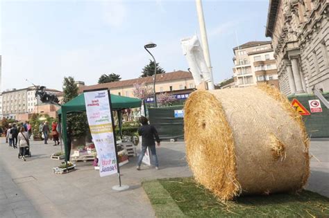 Monza un fine settimana per Expo Tour Anci prima tappa cè Fassino