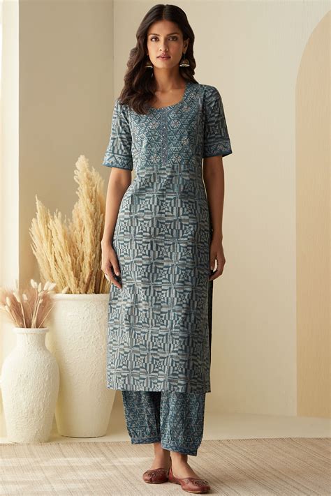 Buy Akola Hand Block Printed Straight Cotton Kurta For Women Fgmk