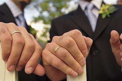 Cuba La Nuova Costituzione Apre La Strada Al Matrimonio Egualitario Gay It