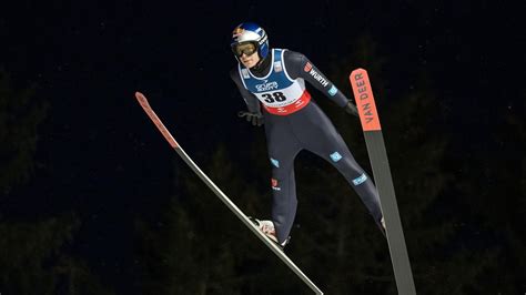 Skispringen In Rasnov Andreas Wellinger Feiert Zweiten Saisonsieg