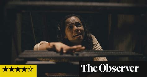 Barbarian Review Terror In A Double Booked Airbnb Horror Films