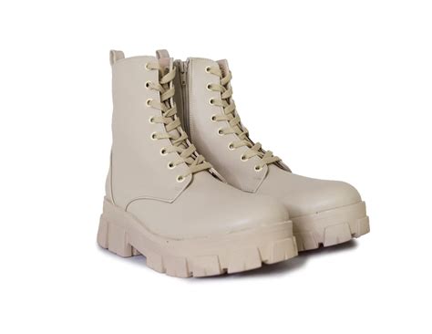 Botas Combat Madrid Nude Artofit