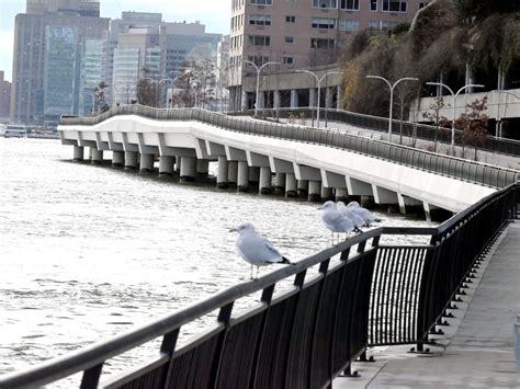 East Midtown Greenway Finally Opens After Years of Construction - Upper ...