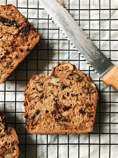 Easiest Vegan Banana Bread