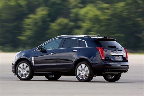 Report Gm Discontinues Turbocharged Cadillac Srx Gm Authority