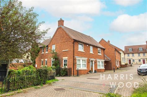 4 Bed Detached House For Sale In Williams Drive Braintree Essex Cm7