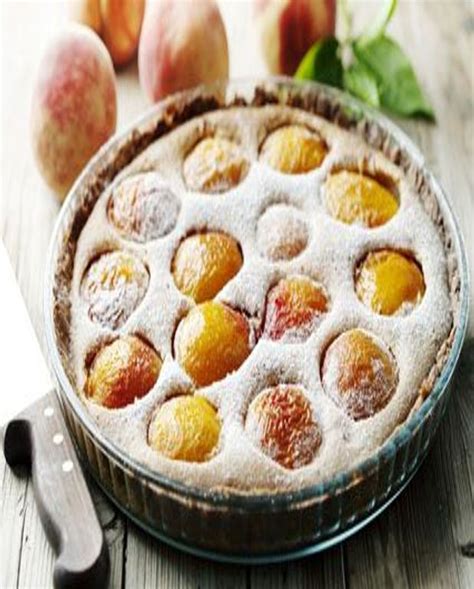 Clafoutis Aux P Ches Pour Personnes Recettes Elle Table