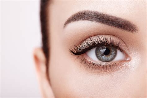 Why Are My Eyelashes Falling Out, Loss Causes, How to Stop, Regrow Eyelashes - American Celiac