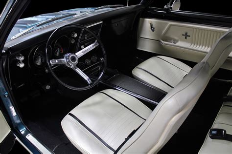 1967 CHEVROLET CAMARO SS Interior 208148