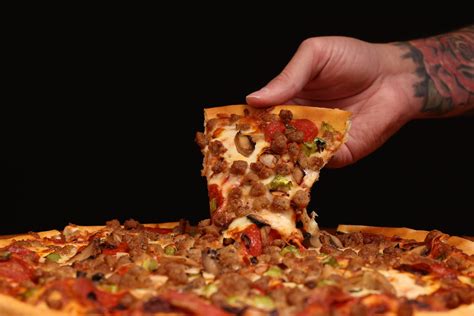 The Fascinating History Of Supreme Pizza