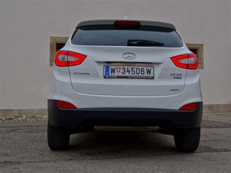 Foto Hyundai-ix35-Style-2-0-CRDi-4WD-AT-Testbericht-011.jpg vom Artikel ...