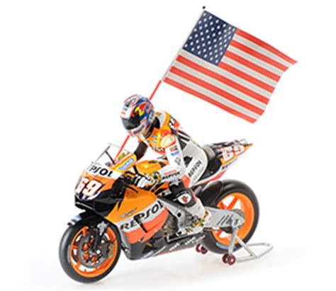 Honda Rc V Nicky Hayden Weltmeister Moto Gp Mit Figur Und