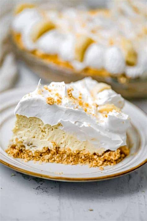 Easy No Bake Banana Cream Pie Recipe Banana Cream Pie Banana Cream